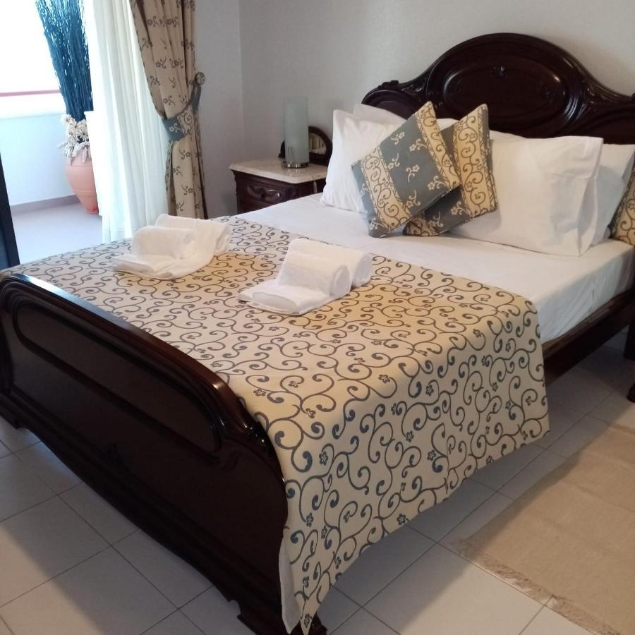 Palmeira Sol- 2 Bedrooms 300M From The Beach Ocean View Porches  Exteriör bild