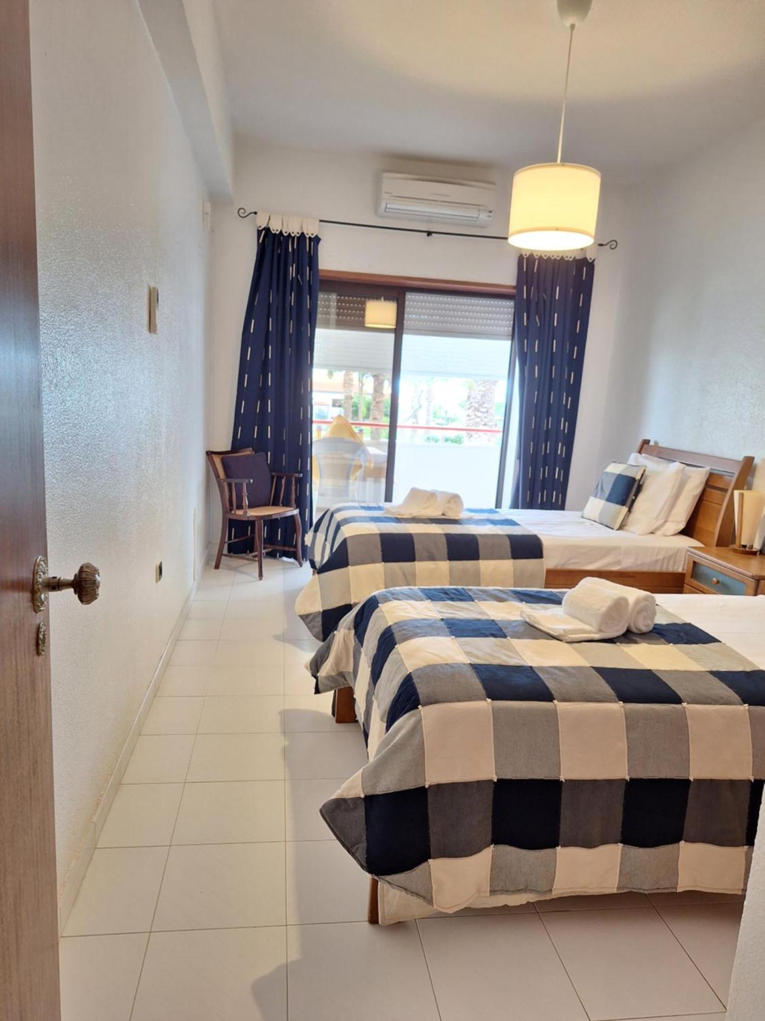 Palmeira Sol- 2 Bedrooms 300M From The Beach Ocean View Porches  Exteriör bild